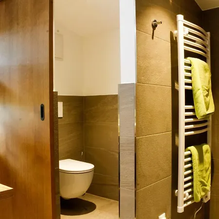 Haus Ganeu Appartement