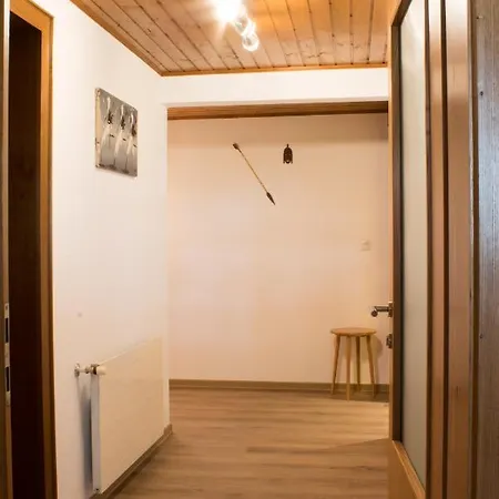Haus Ganeu Apartman Gaschurn