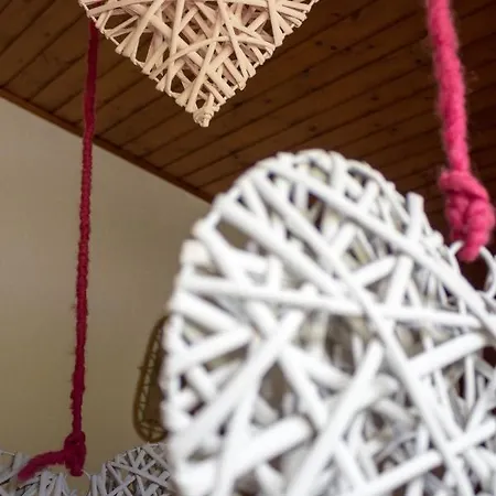 Haus Ganeu アパート *