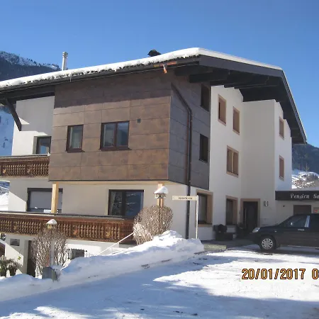 Haus Ganeu Appartement *