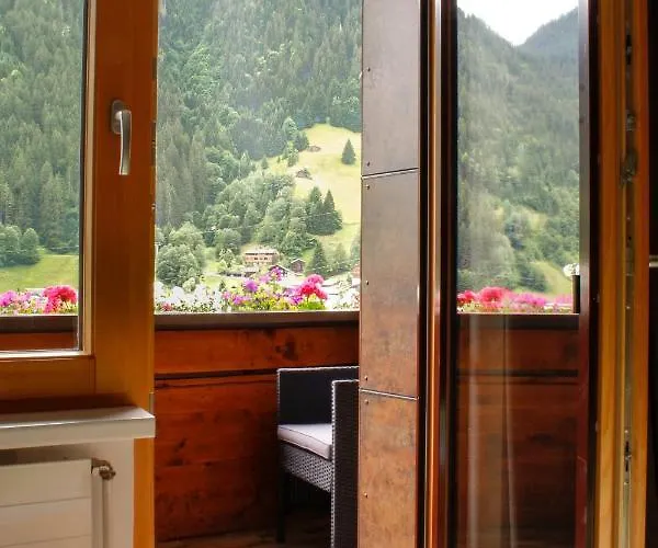 Haus Ganeu Apartment Gaschurn